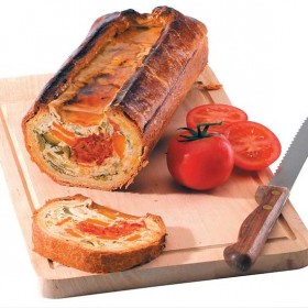 Mosaïque légumes et tomates cuisinés en croûte